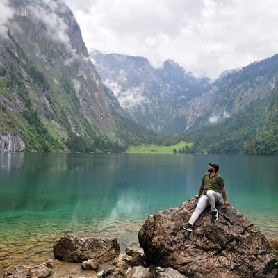 DeoreJivesh's profile picture. Engineer🔧 
☮️ Meditator 
🚘 traveller 
⛰️ explorer