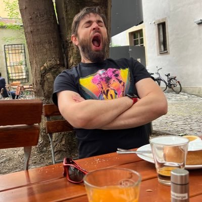 Larger Than Code. Hates Bitcoin. Enjoys Goodness in People. Loves being a Dad. PHP/TYPO3-Developer at Faktor E. Fediverse: https://t.co/sT6agRmI6H