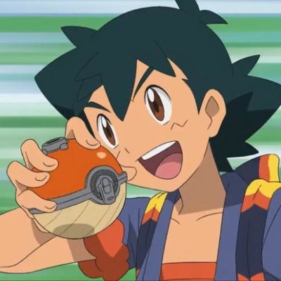 Ash es un entrenador Pokémon que junto con su Pokémon inicial Pikachu, obtenido de manos del profesor Oak en Pueblo Paleta, va recorriendo las regiones del mund