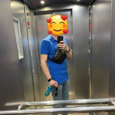 A geeky guy from Romania, looking to meet new people, get new experiences