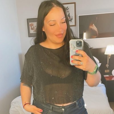 mamá de ✌🏼 I literally gave birth to the same baby twice. ✨🌙💫