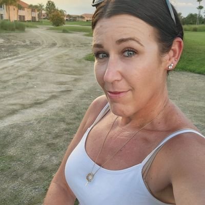 The Real Turf Wife,Married to a Golf Course Superintendent,Grass Grower Cheerleader ... Check me out @ https://t.co/dPaZrSSTOr