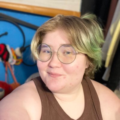 they/she;INTJ;23;♉️♉️♍️;Community Support Specialist. Also I'm 33/5.1M of a Hugo Award Winner.