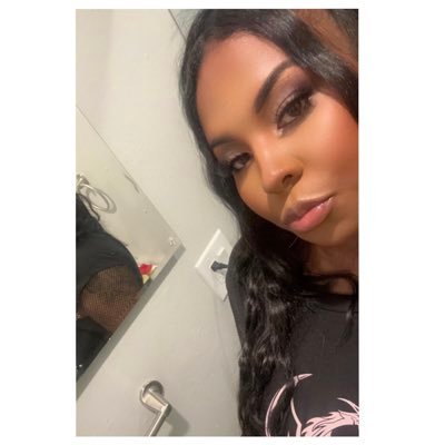Mommyteezy Profile Picture