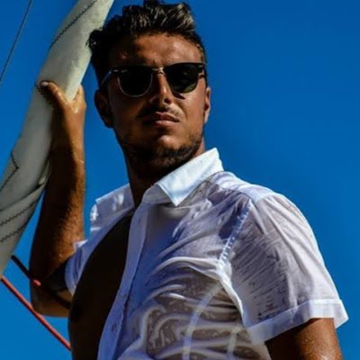 Toscamanu23's profile picture. 