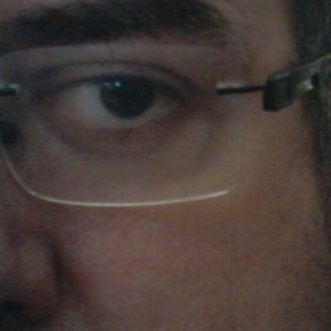 Padre y marido orgulloso, del Barça, republicano, de izquierdas y sindicalista. Aquí, sólo me represento a mi. Y muchas veces, no muy bien...soy consciente.