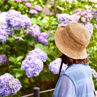 lili_09_05's profile picture. designer✒️ | 📷