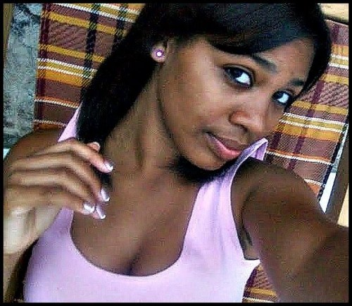 Ainda bem que sempre existe outro dia, e outros sonhos, e outros risos, e outros amores, e outras pessoas. E outras coisas . . .
