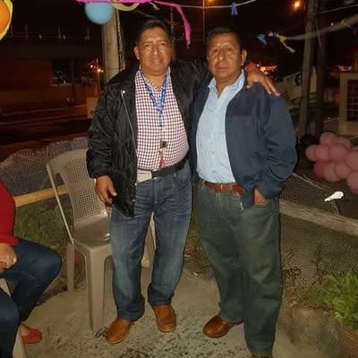 Colombino de origen, villanovano de corazón, Crema de pura cepa, defensor de la patria y muy creyente en Dios.