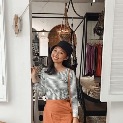 putuisna_'s profile picture. life-long learner 💊
도니's ❤