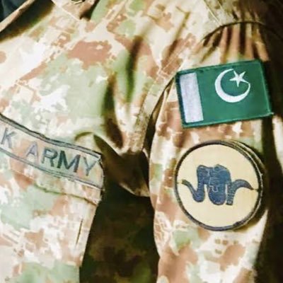 میں ہوں پاکستان کا سب سے بڑا خفیہ ادیب المعروف جناب منقول صاحب #منقول میں 9 مئی کے واقعات کی مذمت کرتا ہوں اور سیاست سے کنارہ کشی اختیار کرتا ہوں۔