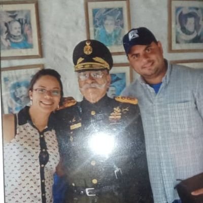 JESUSCHOURIO15's profile picture. 