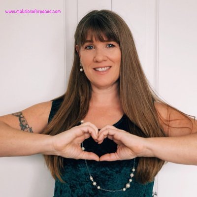 Mother, Healer, Speaker, & Author. ;) Tantra and Bhakti Yoga Teacher Specialized in love, relationship & sacred sexuality ~ Make Love for Peace.