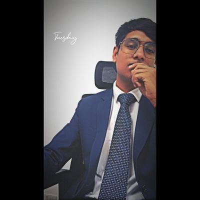 karanology__'s profile picture. Traveller | Gamer | Night Owl | Pythoneer