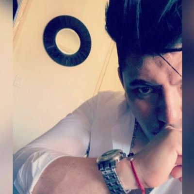 El_Gucchi's profile picture. Soy libre de hacer, pensar y hacer lo que quiera. Elevó mi vibra todos los días. I am slowly becoming the person I should’ve been a long time ago.