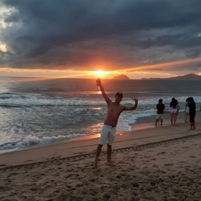 vamo dá-lhe pra não toma-lhe! hehe. 💫😝