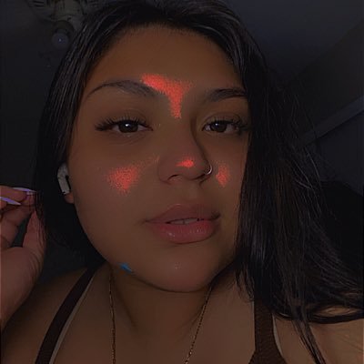 E🧸