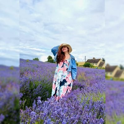 PhRN.UKRN 🇵🇭🇰🇭🇻🇳🇭🇰🇰🇷🇬🇧
#PomGRLove
#PAWsyalanDiaries
#MermaidPaw
#PAWldancer
Dreamer
vlog?