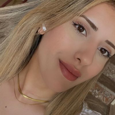 shinebubbless's profile picture. 💅🏻💘🍭💞🌈💖🦄💜🔮