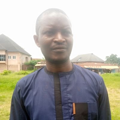 buzo4reel's profile picture. Chess trainer ♟️, online entrepreneur, graphic designer, printer, political activist and analyst.