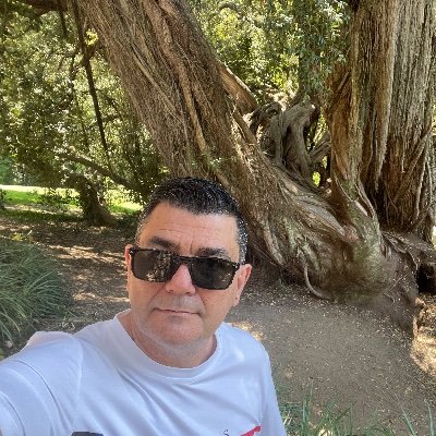 Roneypt12's profile picture. 