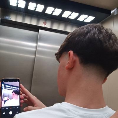 manuunocea's profile picture. 