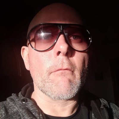 chucklillycom twitter avatar