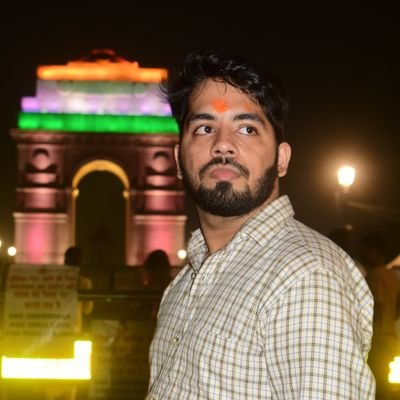 devsaini_12's profile picture. (Left-Wing) Embracing simplicity in chaotic world