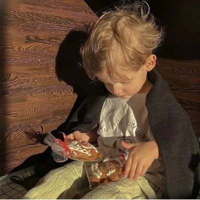 dcmwzgmw's profile picture. 