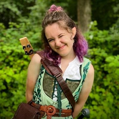 (she/they) (21) 🌈 BLM ✊🏿
occasionally an elf 🧝♀️
squid squad lurker 🦑
