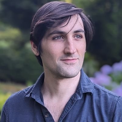 CoreyVanHoosen's profile picture. 📱💻 Front-End Interface Designer & Developer ✍️ Illustrator & Graphic Designer 🎮 Indie Game Developer