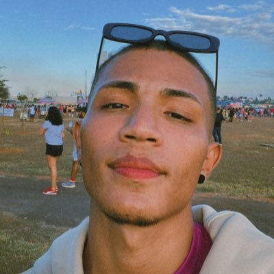 Fentyazevedo's profile picture. Aceito críticas mas não fico calado.

📚🔬•🐾•🩺•🧬