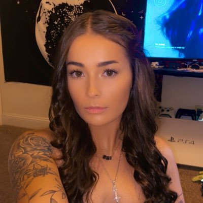 follow the insta :) @toriidickinson