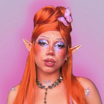 the doll of dolls 🩷🍒🐸🪷🌈🍊she/her