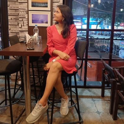 ridhimav3's profile picture. Winning hearts is easy!.Winning trust is a big deal!

Student || BHU'23🎓 || JNU'25🎓