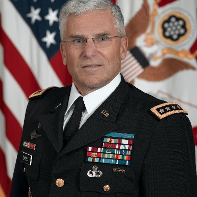 36th Chief of Staff of the U.S. Army. (Following & RTs ≠ Endorsement)