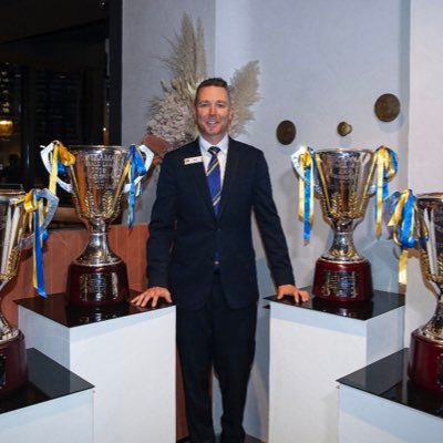 Loves life, family, footy & bball. Premium Sales Manager at @westcoasteagles. Life is short, be nice.