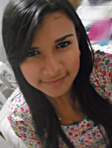chata, ciumenta, grossa e com tudo isso ainda consigo ser a pessoa mais meiga do mundo ;$, Amo e cuido da @_Laarathais & @IagoBarros5 s2