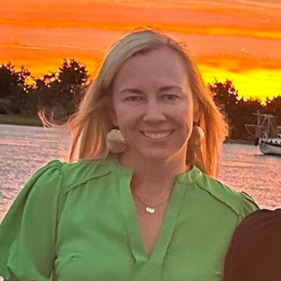 deverett0610's profile picture. Interior Designer in Raleigh and Atlantic Beach areas/Mother of two.