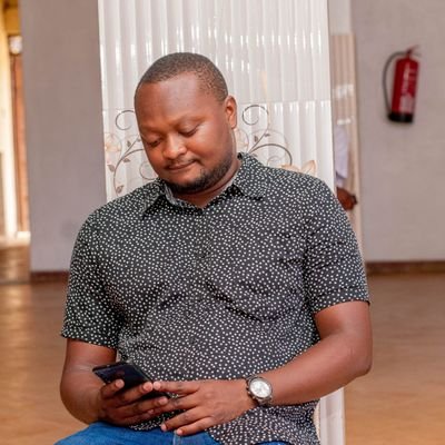 deemuye's profile picture. Team Lead at United Malindi Artist