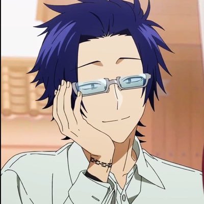 ThePraiiz's profile picture. One foot at the door.