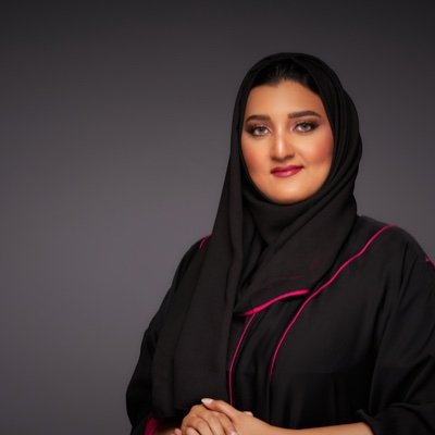 ammuQ's profile picture. Clinical pharmacist interested in voiceover, singing and sound engineering. A writer and Risin's Artist. Co-founder of @ChorallaGroup