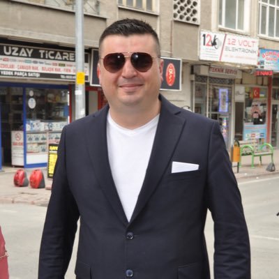 Bizim hayallerimiz dünyadan büyük...