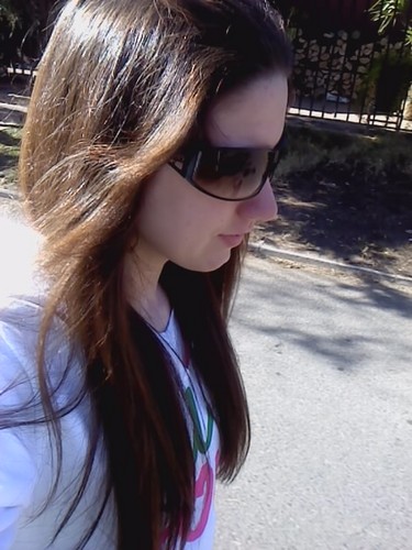 Estudiante de Ing. en Biotecnología Molecular en la U. de Chile, amo a mi pololo, tengo las mejores amigas del mundo y soy muy muy feliz (:
