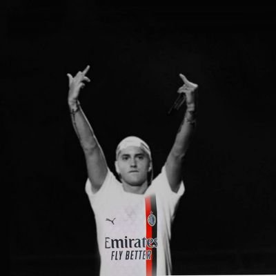 02_cocco's profile picture. Tonali 92' è finita