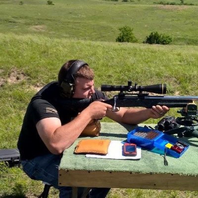 zeke_752's profile picture. 
