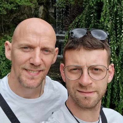 En Couple avec @BenOitBrd3100 ❤️🏳️‍🌈

https://t.co/P2DTN5uLlm