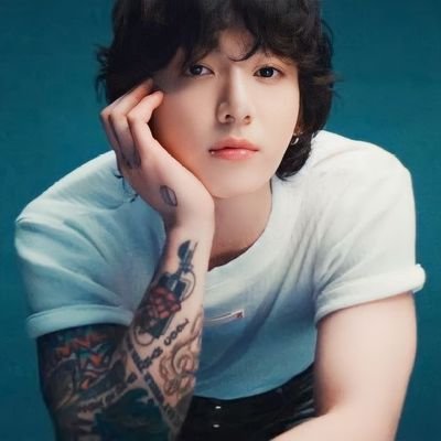 ㅤ𝐑𝐏  ╱ 1997 ⋆  ⒷⓉⓈ comes from heaven with his angelic voice who own a unbelieveable visual, 𝐉𝐮𝐧𝐠𝐤𝐨𝐨𝐤 𝐝è 𝐉𝐞𝐨𝐧.