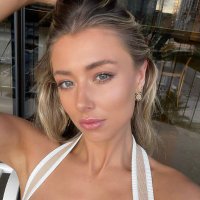 Coline (@colin_fe89) 's Twitter Profile