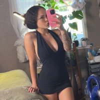 mom nxt door (@mamakierra) Twitter profile photo